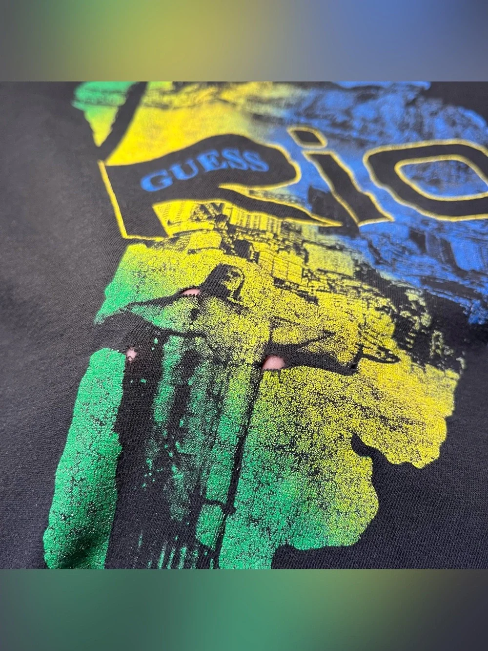 Rare GUESS '93 Vintage Rio De Jainero Men’s T-Shirts Size S - Picture 7 of 8